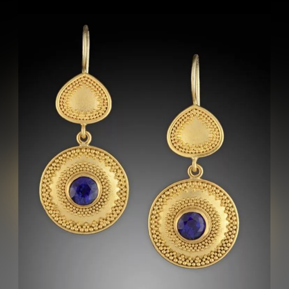 Gold sapphire Earrings